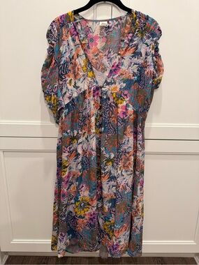 Akemi + Kin Midi Dress EUC
